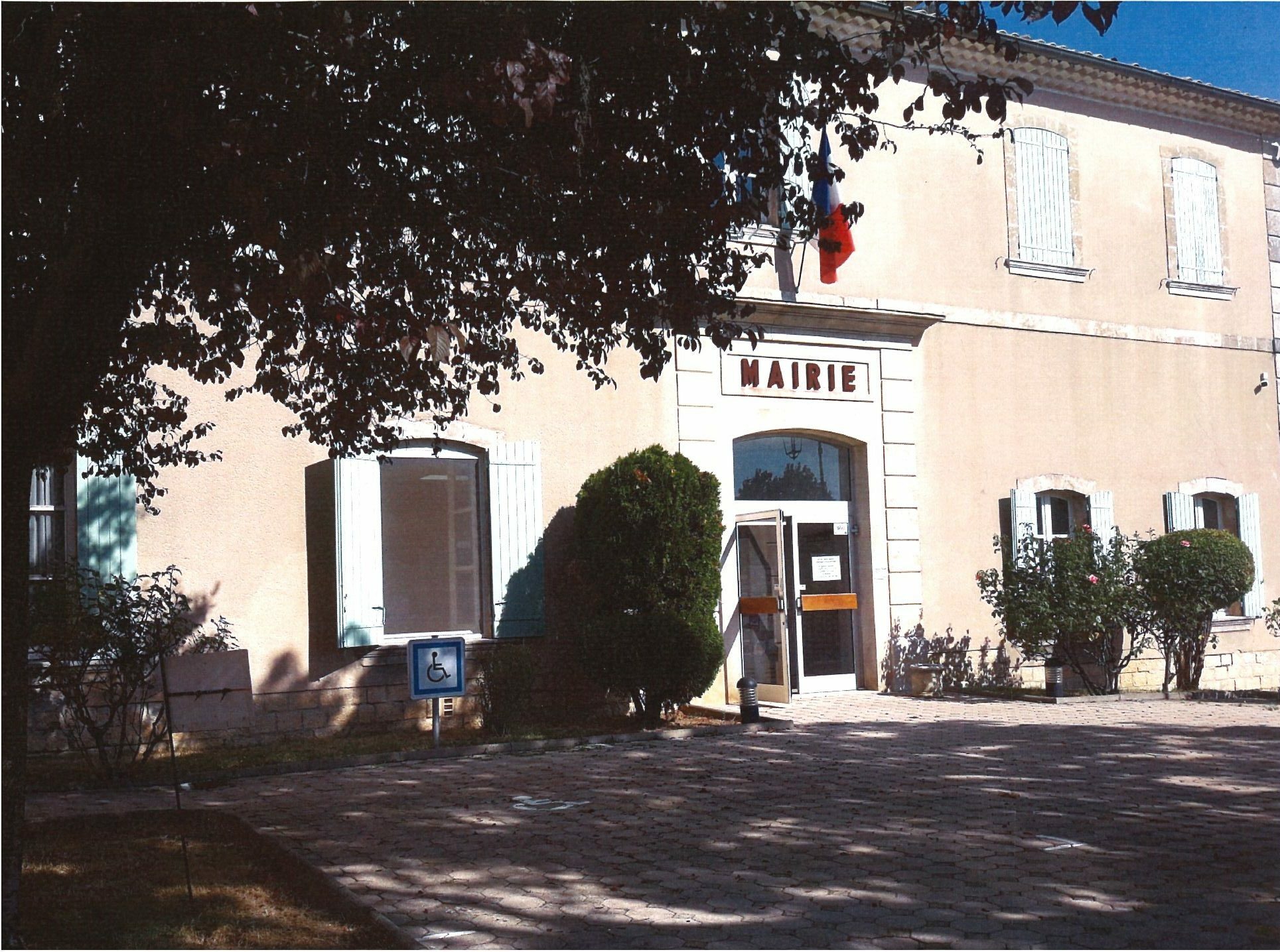 Façade Mairie de Saint Christol